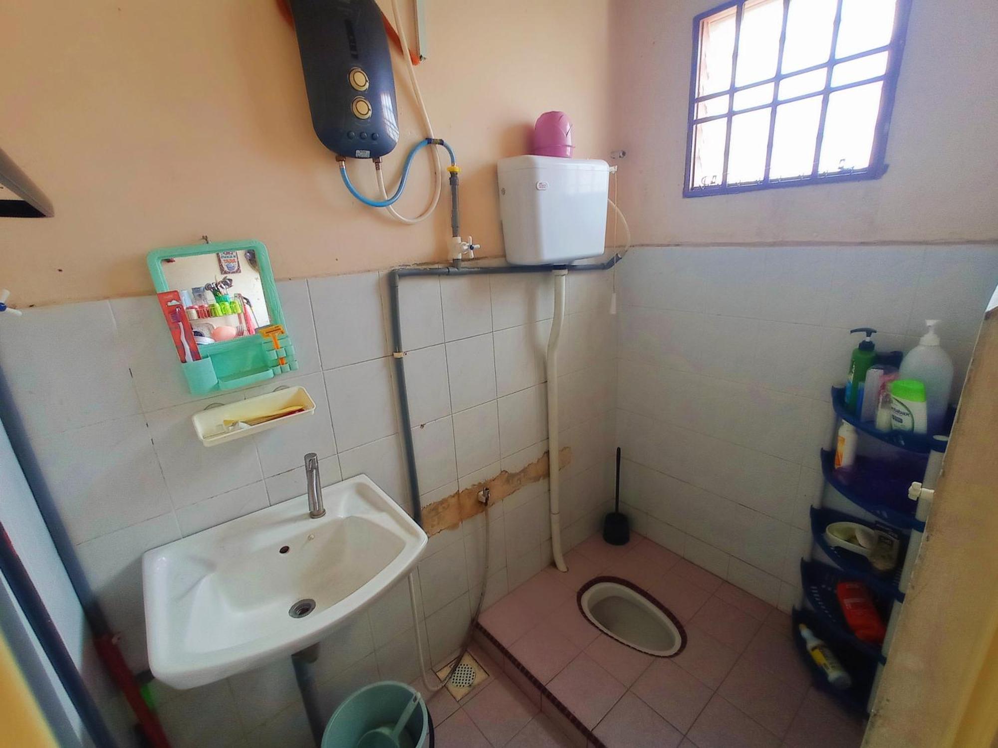 Homestay Melewar Parit Raja Extérieur photo